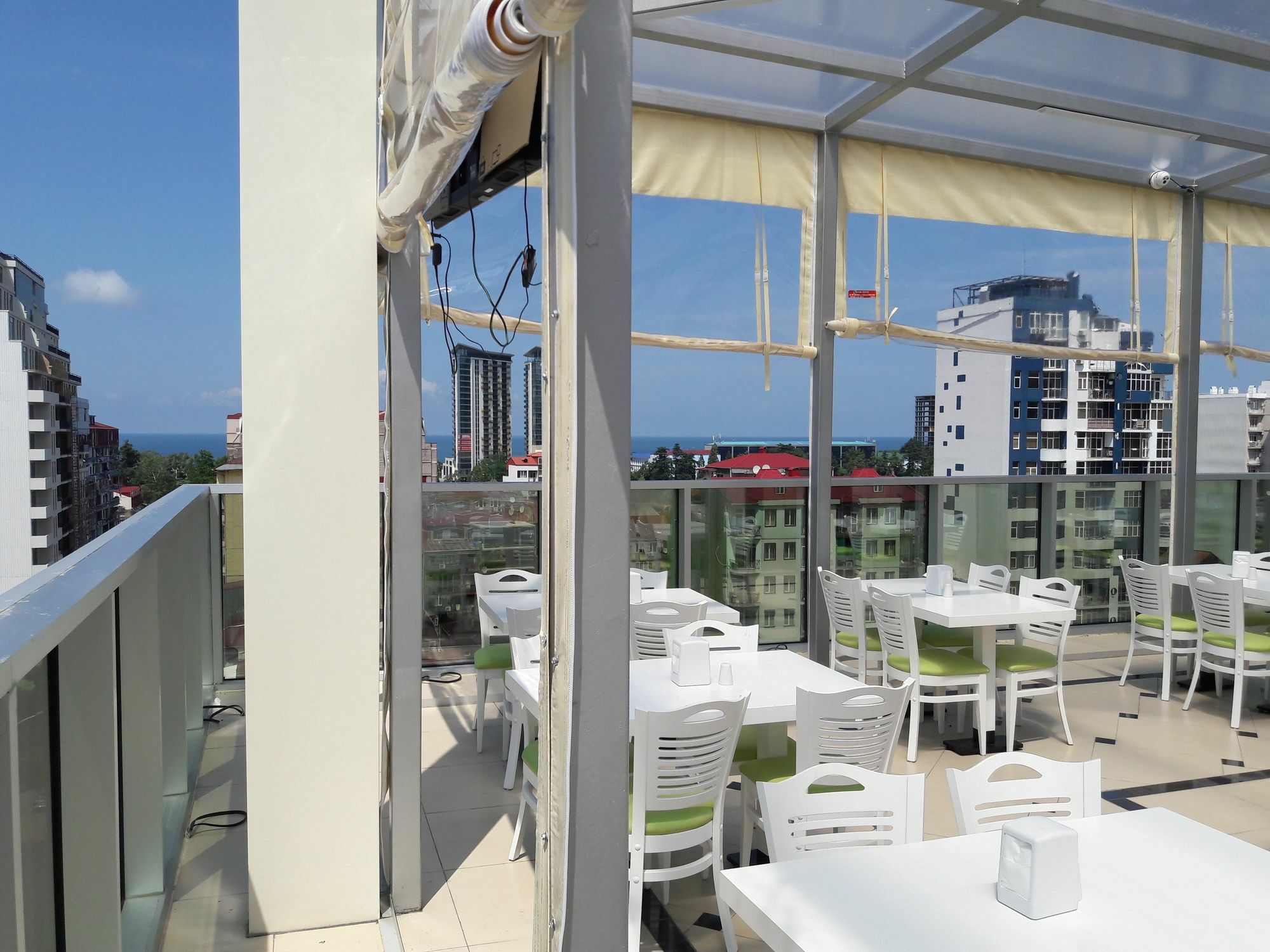 Hotel Green Glass Batumi Eksteriør billede